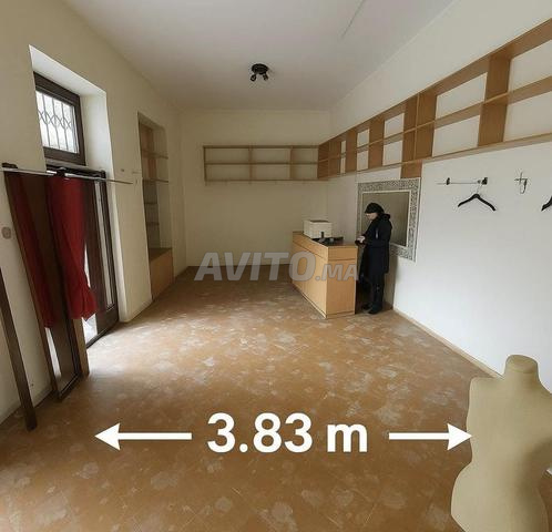 محل تجاري للبيع بحي الحبوس - 2