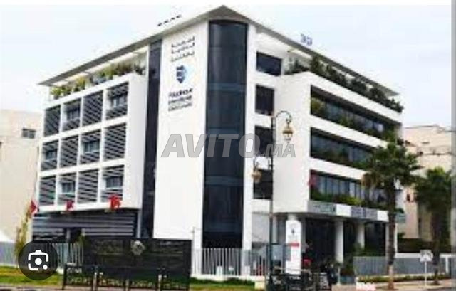 أرض منطقة عيادات للبيع تمارة