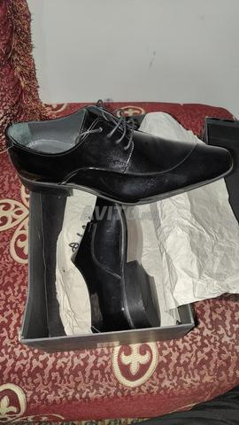 Chaussure classique neuve