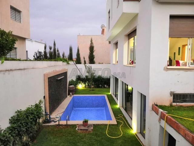 فيلا للبيع - 2