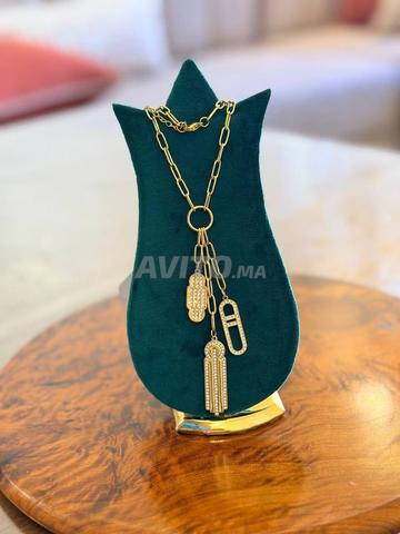 Collier élégant et magnifique - 2