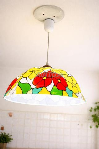 ثريا كبيرة عتيقة 42 سم بتصميم تيفاني من إسبانيا