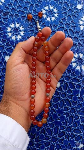 Beau chapelet en agate yéménite safranée