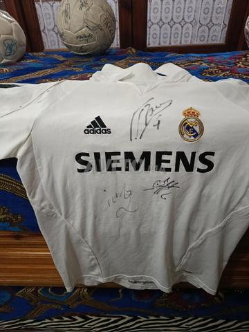 Signatures des joueurs du REAL MADRID - 2