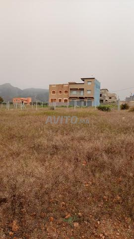 Terrain constructible près du village d'Arkmam (Aylmam)