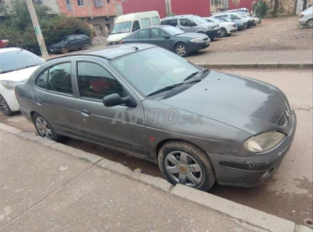 Renault Mégane Diesel Manuelle 1999 à Salé