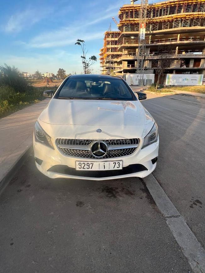 Mercedes-Benz cla 220 amg Diesel Automatique 2014