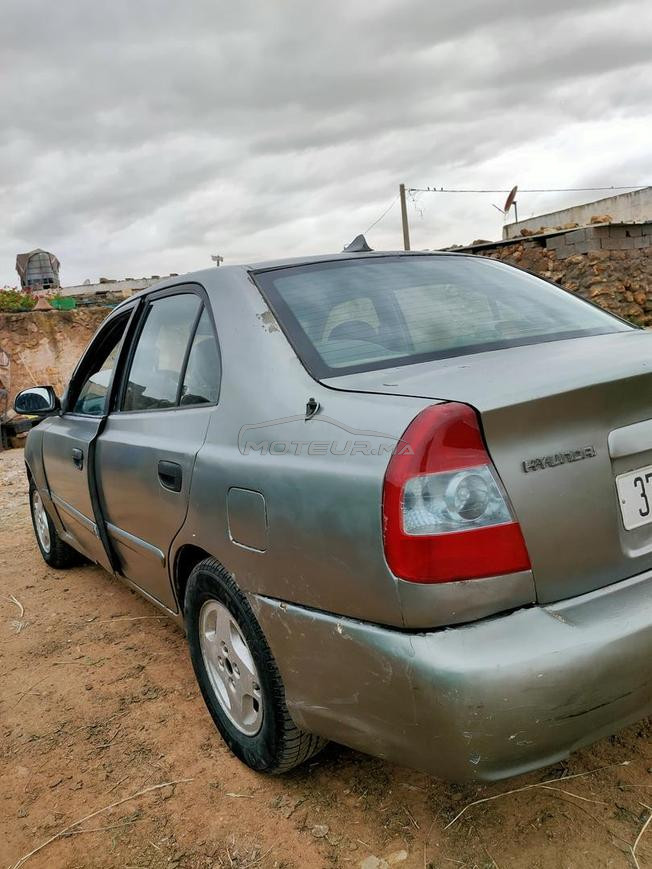 Hyundai  accent