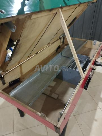 بيع طاولة كرة قدم ساردي بحالة جيدة - 2