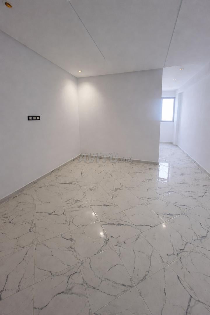 Excellent appartement à louer avec finitions modernes - image 2