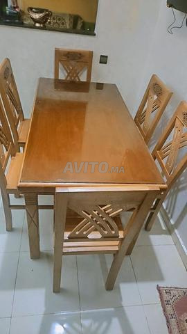 طاولة غرفة طعام للبيع - 2