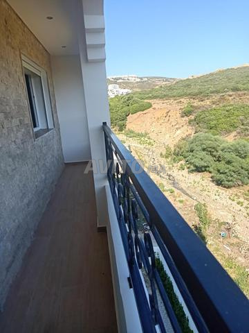 شقة للبيع بمساحة 100 متر مربع في طنجة - 2