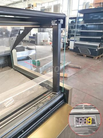 Table de boucherie linéaire réfrigérée d'occasion