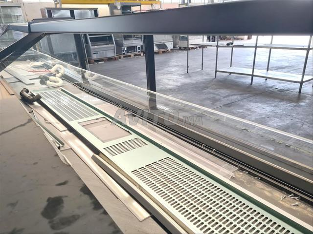 Table de boucherie linéaire réfrigérée d'occasion - 2