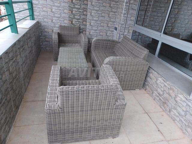 صالون جميل جداً للشرفة أو الحديقة - 2