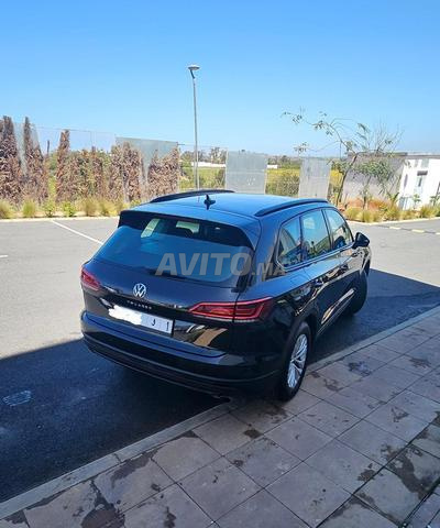 طوارق اليد الأولى