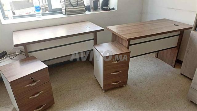 مكاتب إدارية مكتبية متكاملة من الإنتاج المحلي