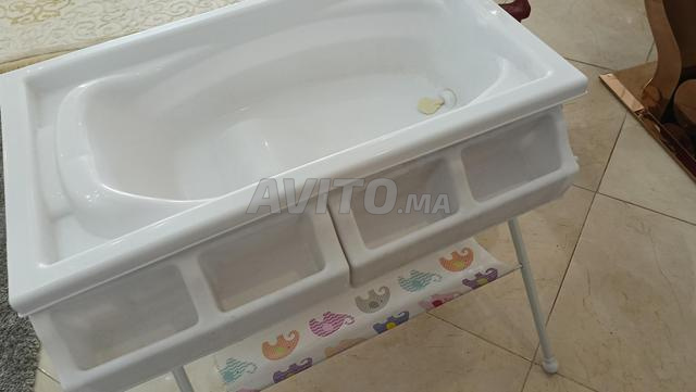 Table à langer avec baignoire - 2