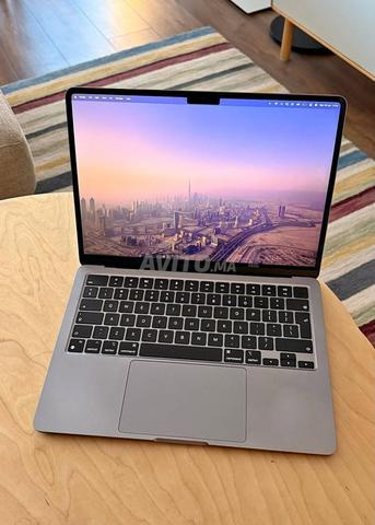 MacBook Air M2 (2022) 24Go RAM 1To SSD