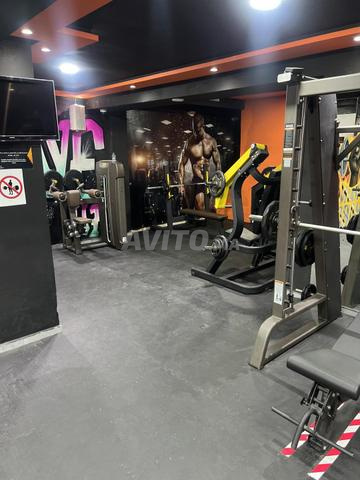 صالة ألعاب رياضية كاملة للبيع - 2