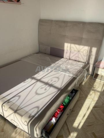 قاعدة سرير ماركة سيمونز مع تخزين - 2