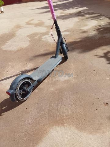 Trottinette Xiaomi Scooter 4 - 2