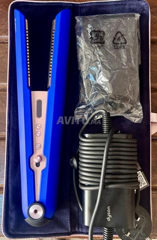 مكواة تمليس الشعر دايسون - 2