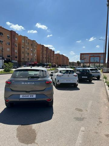 تأجير سيارات داستر