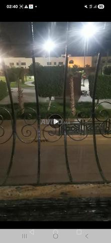 شقة فاخرة مفروشة وعائلية للإيجار - 2