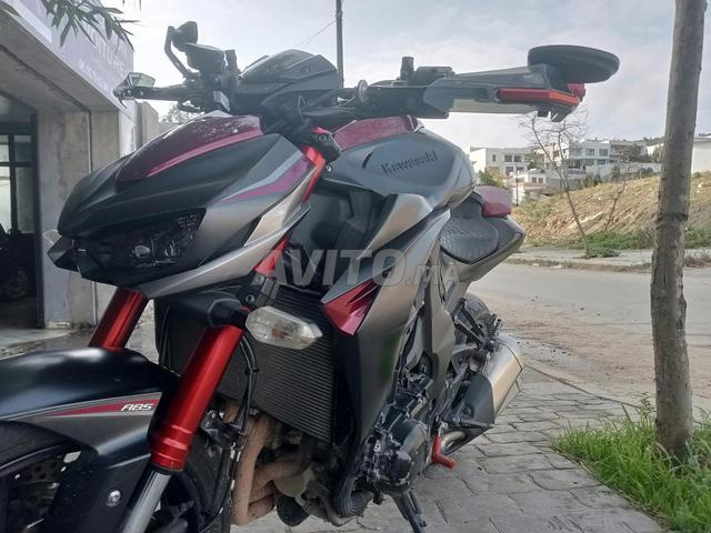 كاواساكي Z1000 - 2