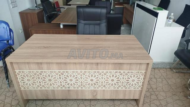 مكتب مدير بهيكل مقوى/خزانة ملابس - 2