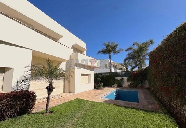 Vente Villa 7 pièces de 500 m2 à Casablanca