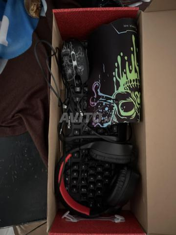 PC gamer neuf avec sa facture.