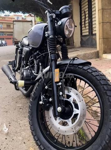 دراجة نارية للبيع