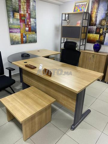 Bureau de direction avec retour et pack chaises - 2