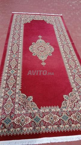 Tapis couleur bordeaux à vendre - 2