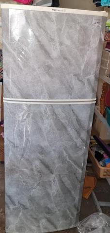 ثلاجة بخار LG