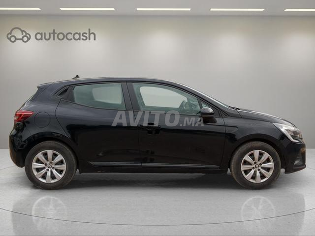 رينو كليو 2023 مفحوصة مع تمويل - 2