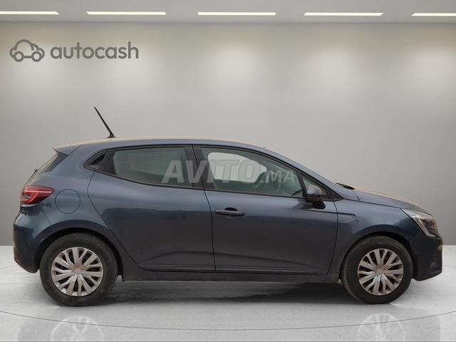 رينو كليو 2023 مفحوصة مع تمويل - 2