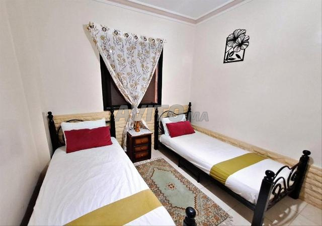 شقة للكراء مفروشة حي ممتاز قرب محلات - 2