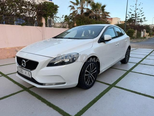Volvo V40 2018 - 2