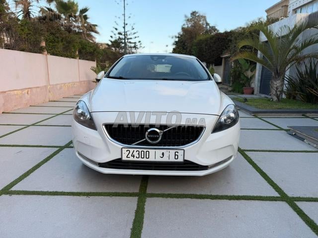 Volvo V40 2018