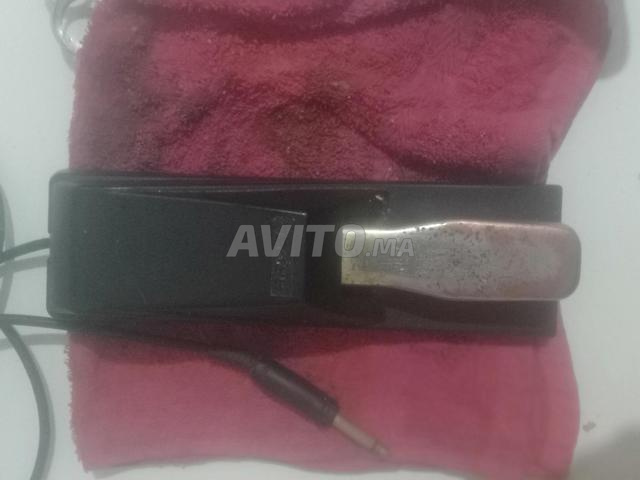 قطعتان، من يريدهما فمرحباً به، اتصل بي - 2