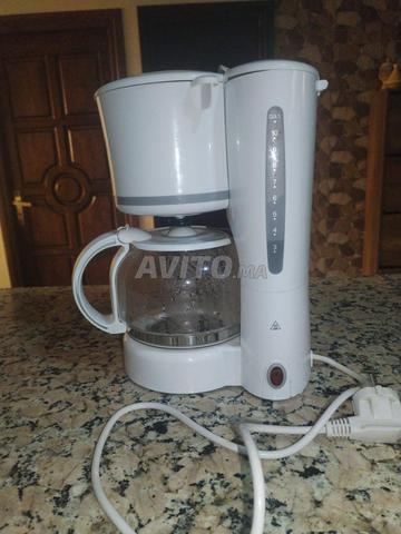 Machine à café, fonctionne bien, que celui qui la veut me contacte - 2