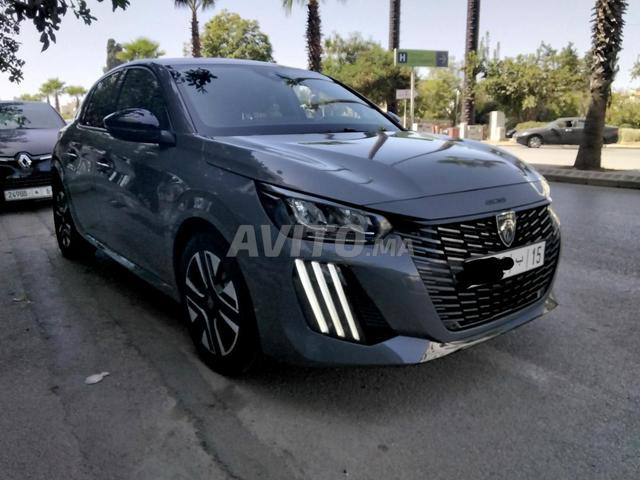 PEUGEOT 208 DIESEL ALLURE 2024