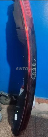 Feu rouge Audi Q8