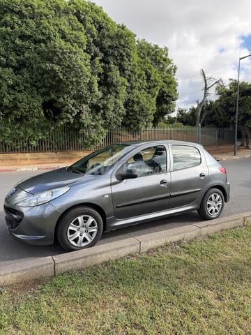 Peugeot 206 plus à ne pas manquer