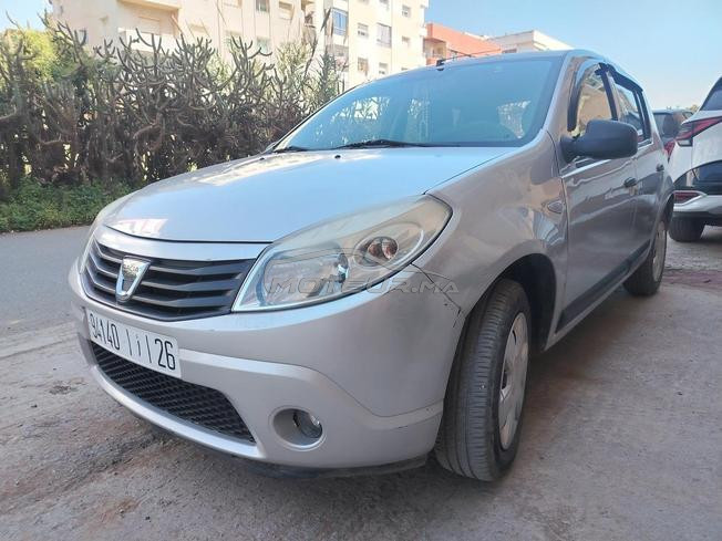 dacia sandero  essence mliha 