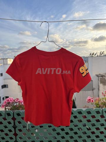 بلوزة قصيرة حمراء بيرشكا مقاس M - 2
