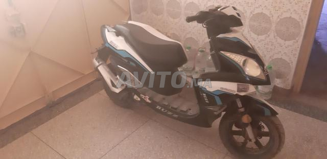 Scooter 49cc à vendre à Bouarfa